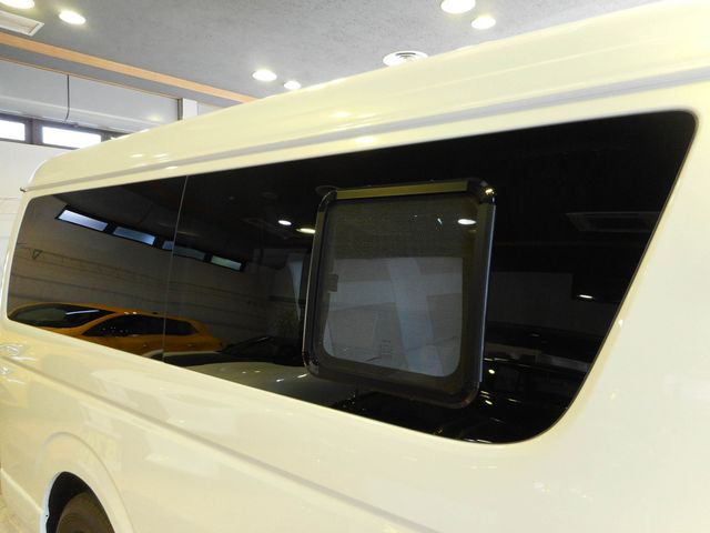 Toyota HIACE WAGON 2019-09 22687-16