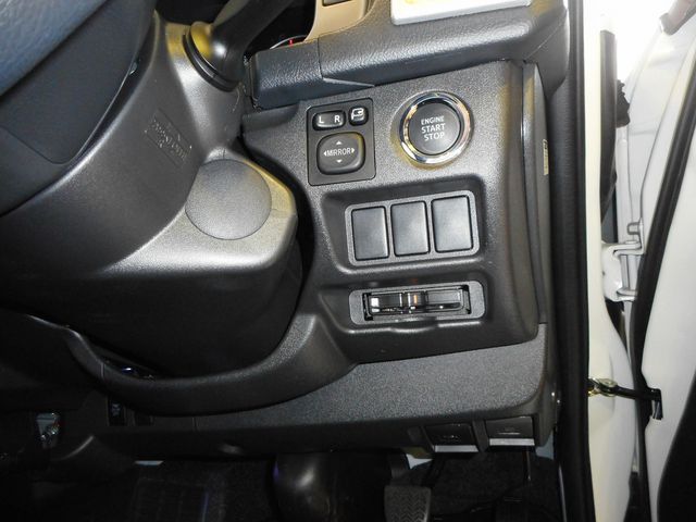 Toyota HIACE WAGON 2019-09 22687-14