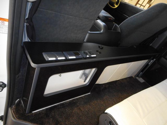 Toyota HIACE WAGON 2019-09 22687-20