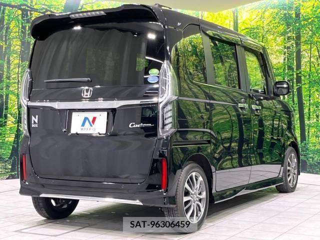 Honda N BOX CUSTOM 2021-05 307305-17