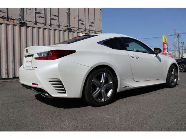 Lexus RC 2015-12 3825-5