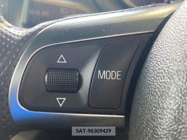 Audi TT 2012-08 316653-11