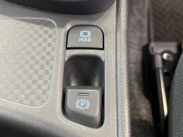 Toyota YARIS CROSS 2023-07 182577-7