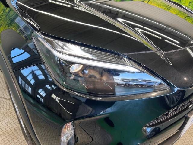 Toyota YARIS CROSS 2023-07 182577-12