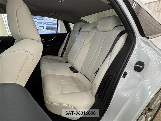 Toyota Mirai 2021-02 278685-20