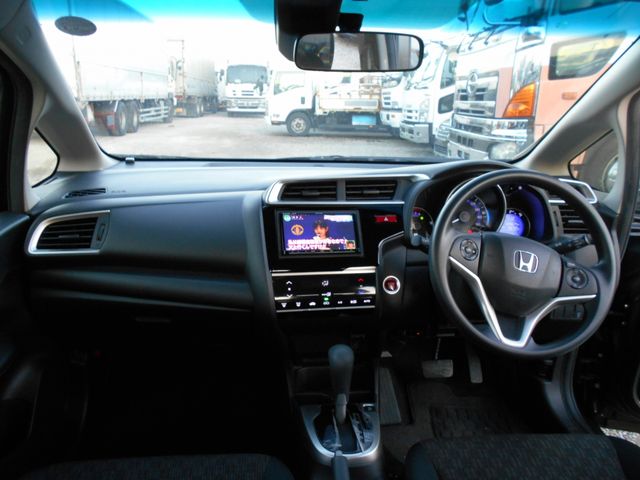 Honda FIT 2017-04 28484-2