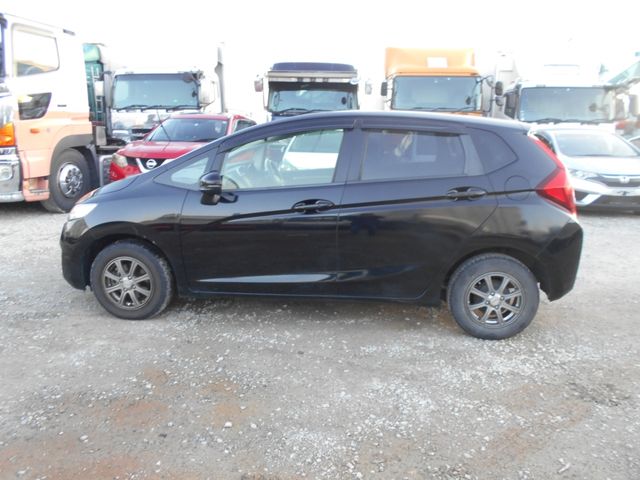 Honda FIT 2017-04 28484-6