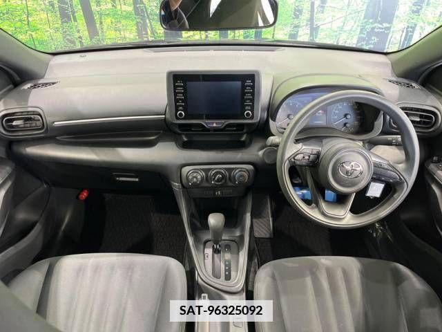Toyota YARIS 2023-03 371459-1