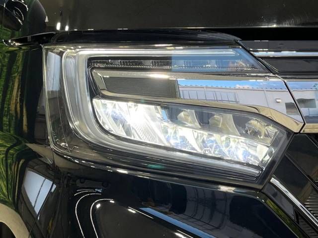 Honda N BOX CUSTOM 2018-10 194734-12