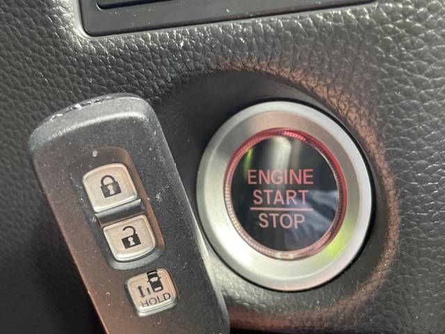 Honda N BOX CUSTOM 2018-10 194734-7