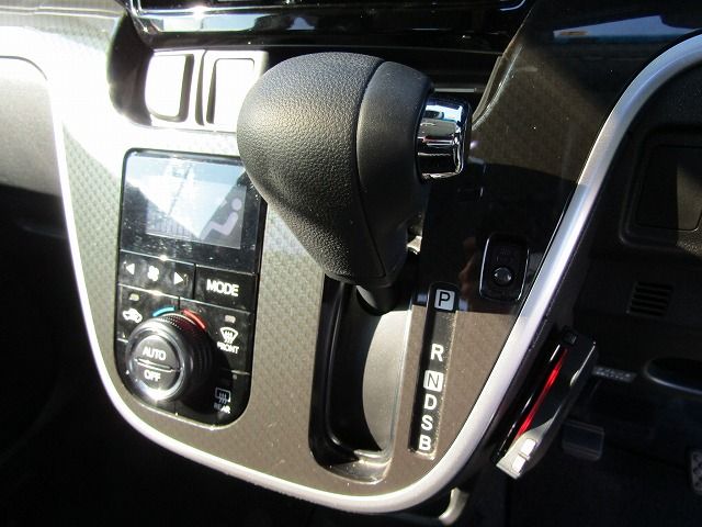 Daihatsu MOVE CUSTOM 2018-04 4875-19