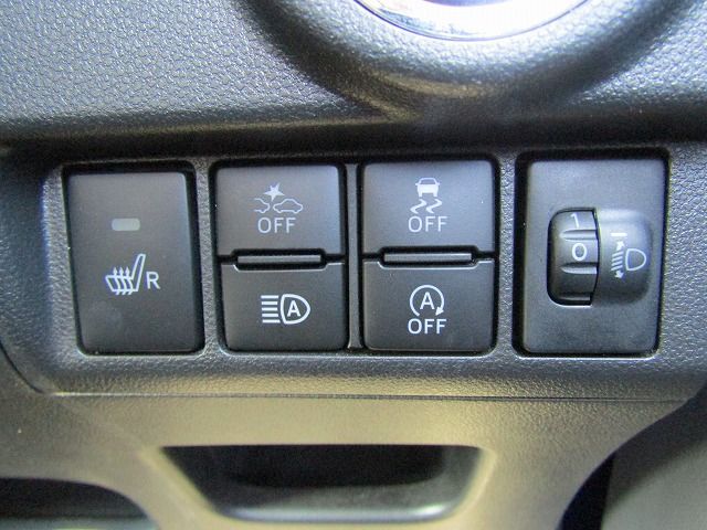Daihatsu MOVE CUSTOM 2018-04 4875-5