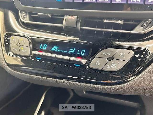 Toyota C-HR 2018-01 343291-8
