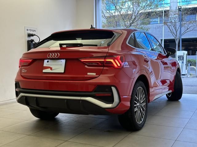 Audi Q3 2021-04 20949-1