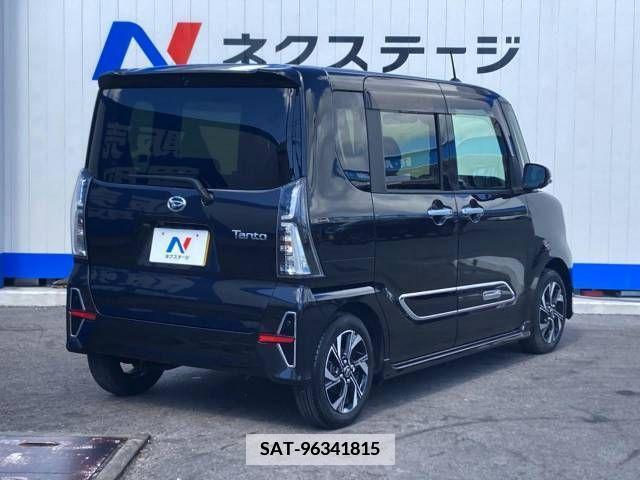Daihatsu TANTO CUSTOM 2021-11 369422-17