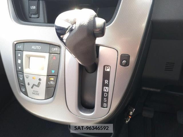 Daihatsu MOVE CUSTOM 2013-04 252622-14