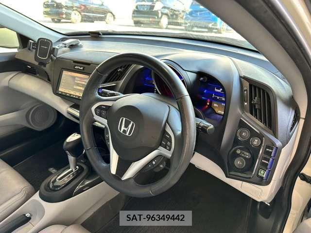 Honda CR-Z 2011-02 358386-5