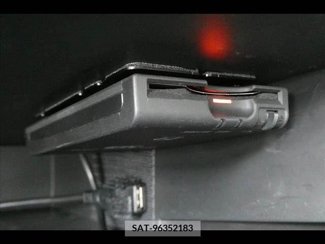 Nissan NOTE 2014-02 280117-5