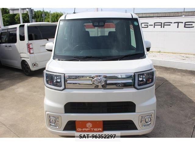 Toyota Pixis Mega 2019-04 310515-5