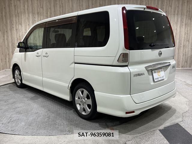 Nissan SERENA 2009-08 367629-20