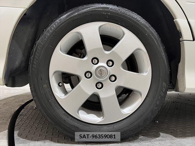 Nissan SERENA 2009-08 367629-29
