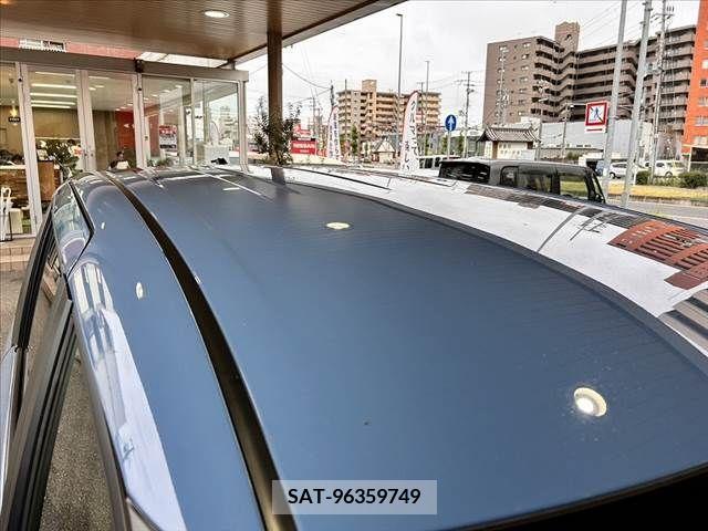 Toyota SIENTA 2021-11 325973-17