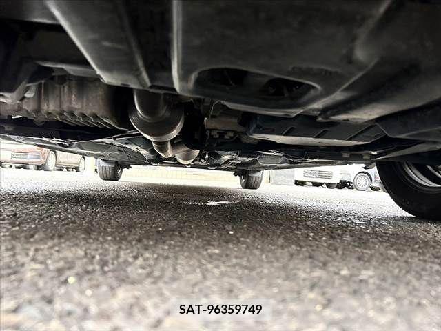 Toyota SIENTA 2021-11 325973-18