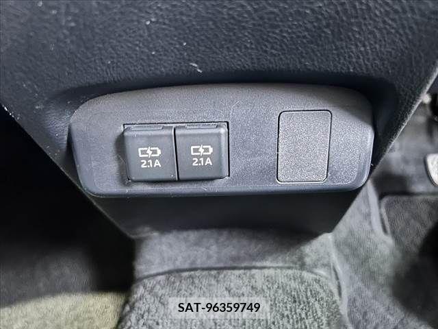 Toyota SIENTA 2021-11 325973-5