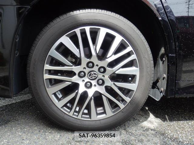 Toyota VELLFIRE 2017-05 299388-17