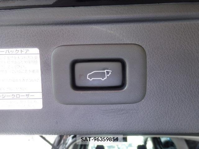 Toyota VELLFIRE 2017-05 299388-25