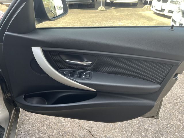 Bmw 3 SERIES 2015-11 6883-13
