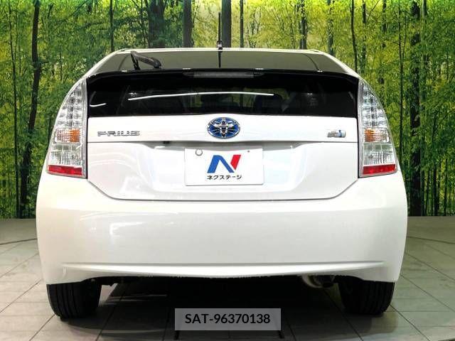 Toyota PRIUS 2009-10 321966-15