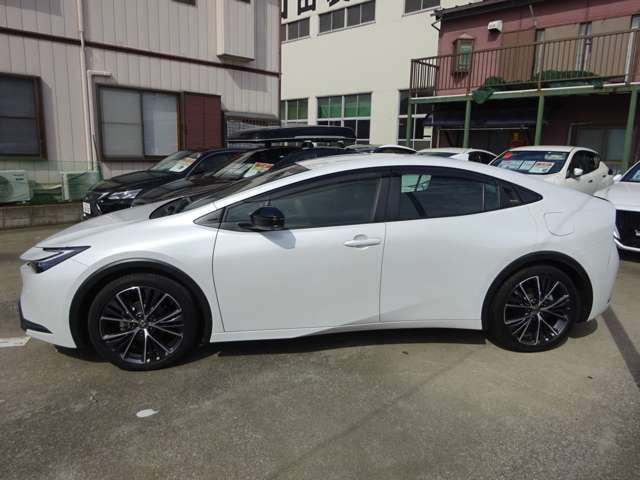 Toyota PRIUS 2023-03 24850-9