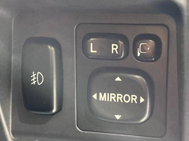 Mitsubishi PAJERO MINI 2011-03 24624-6