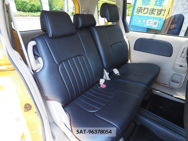 Toyota SIENTA 2013-10 313762-11