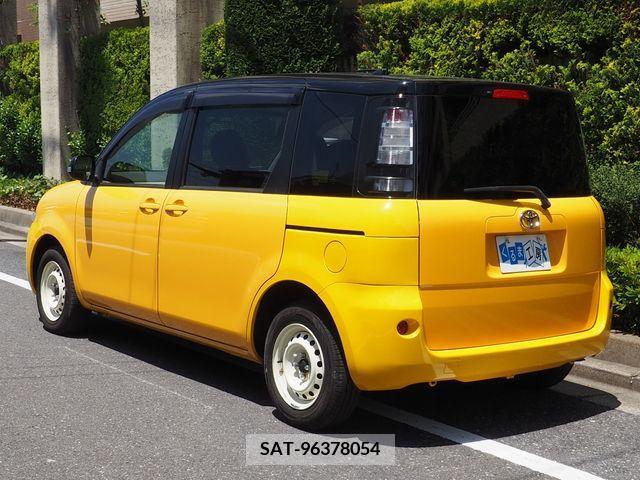 Toyota SIENTA 2013-10 313762-19