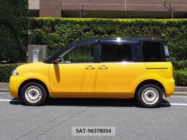 Toyota SIENTA 2013-10 313762-18