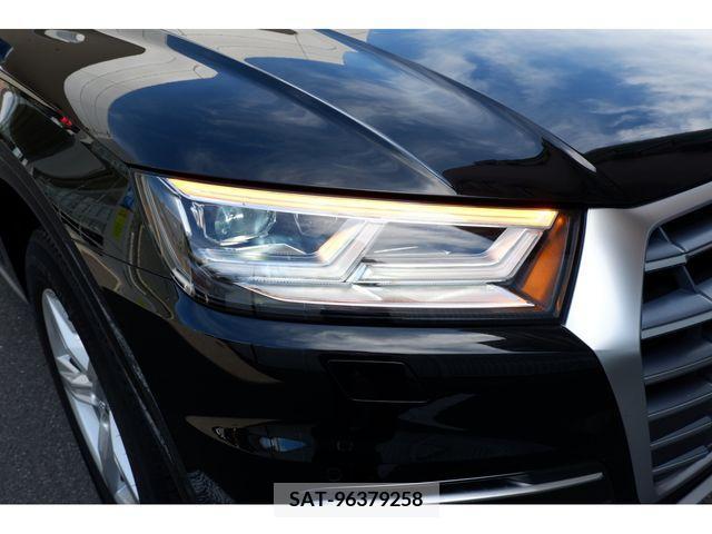 Audi Q5 2021-04 371741-8