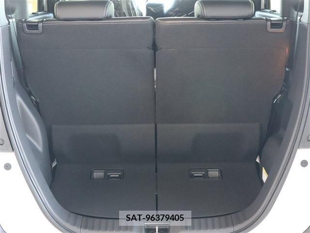 Honda N BOX CUSTOM 2023-11 207078-17