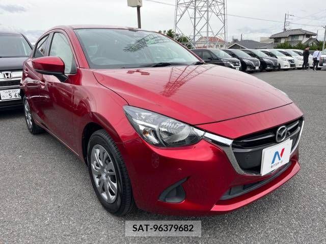 Mazda DEMIO 2019-08 296567-16