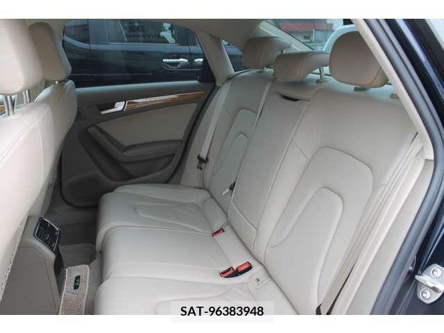 Audi A4 2010-09 292571-9