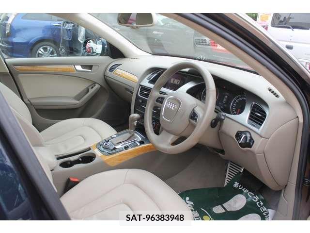 Audi A4 2010-09 292571-12