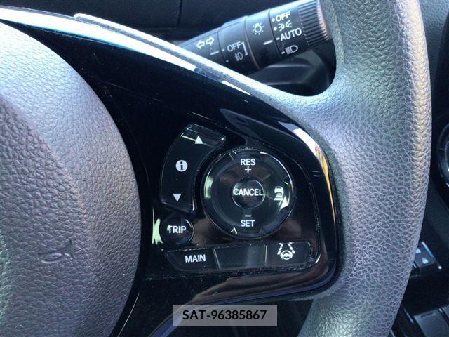 Honda N BOX 2021-08 211010-19