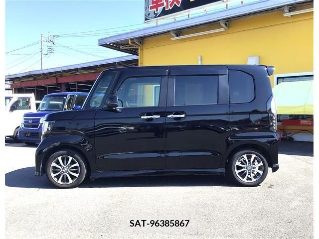 Honda N BOX 2021-08 211010-8