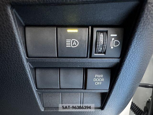 Toyota NOAH 2023-09 343898-16