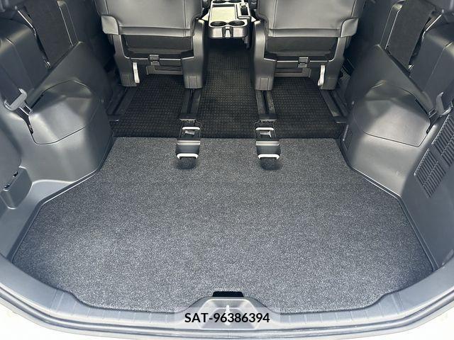 Toyota NOAH 2023-09 343898-28