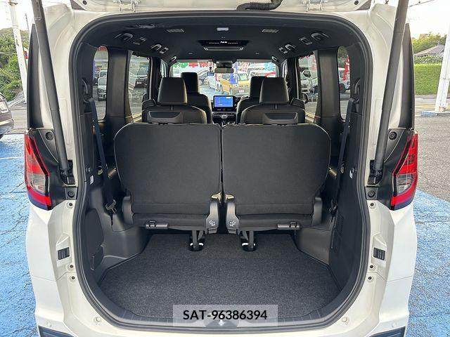 Toyota NOAH 2023-09 343898-27