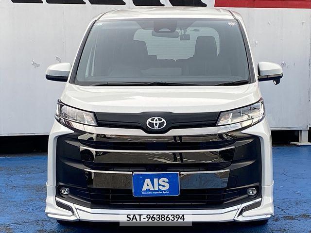 Toyota NOAH 2023-09 343898-1