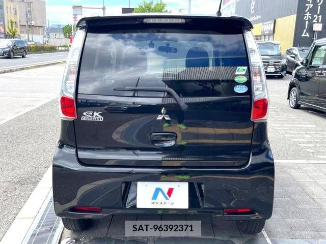 Mitsubishi EK CUSTOM 2013-09 359570-12