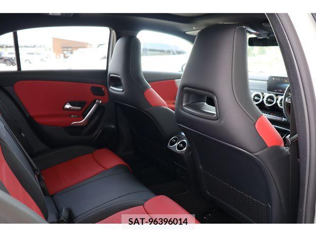 Amg A-Class 2021-04 395626-16